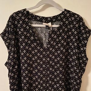 Universal Thread High Low Patterned Top